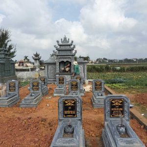 Khuôn viên lăng mộ - KLM8