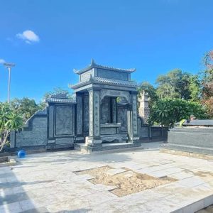 Khuôn viên lăng mộ - KLM6