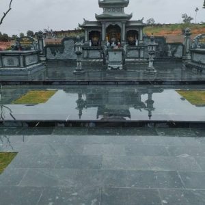 Khuôn viên lăng mộ - KLM5